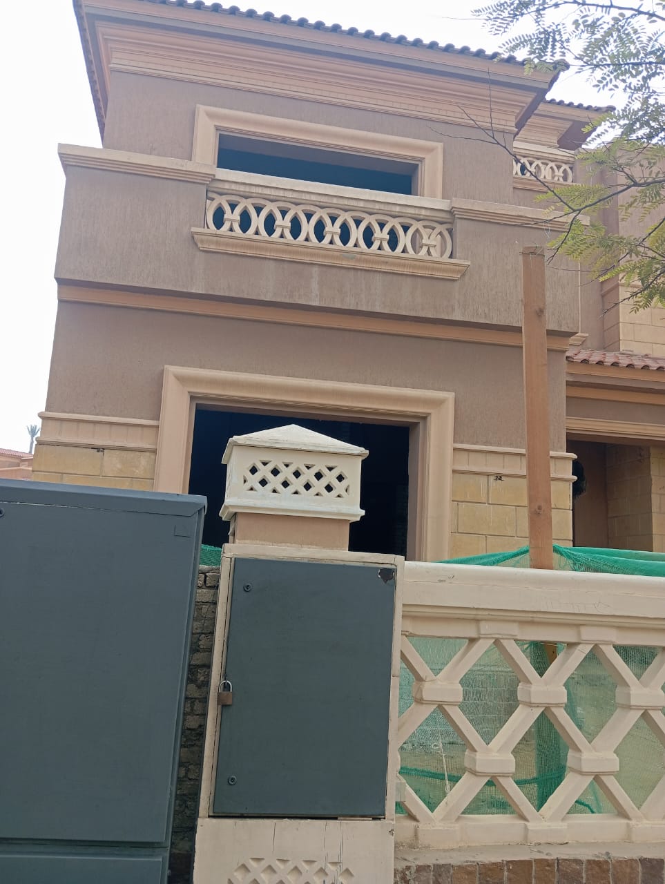 مشروع سكني — أعمال الواجهات