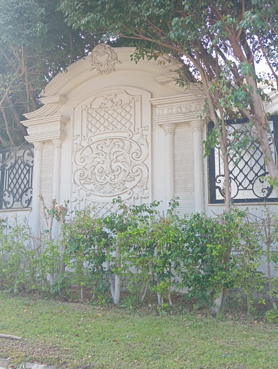 مشروع كبير — تنفيذ الواجهات